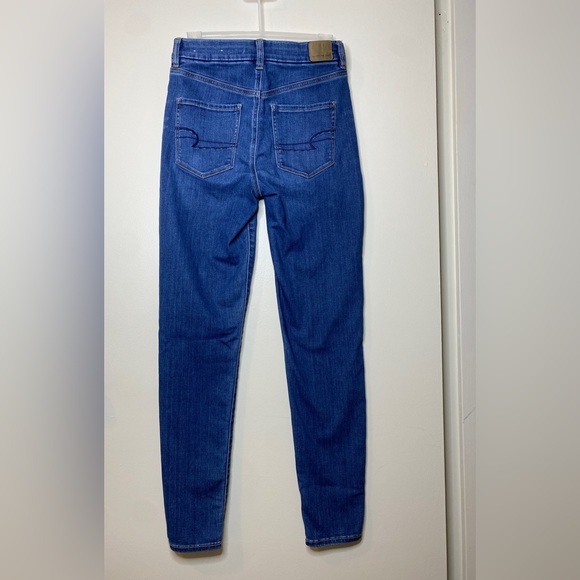American Eagle outfitters- Curvy High-Rise Jegging - Picture 5 of 9